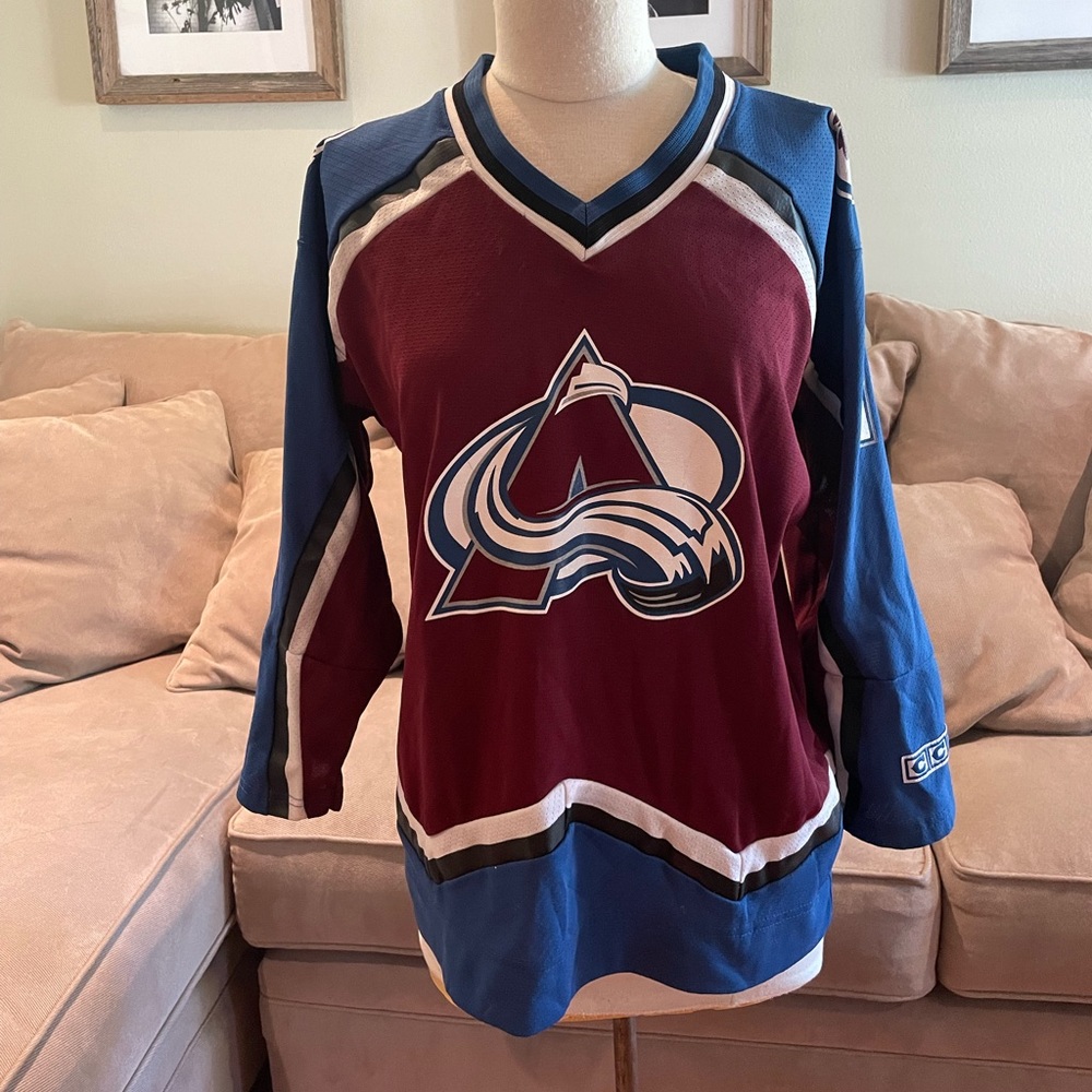 COLORADO AVALANCHE RETRO JERSEY